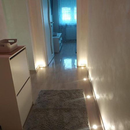 Savski Lux Beograd Bagian luar foto