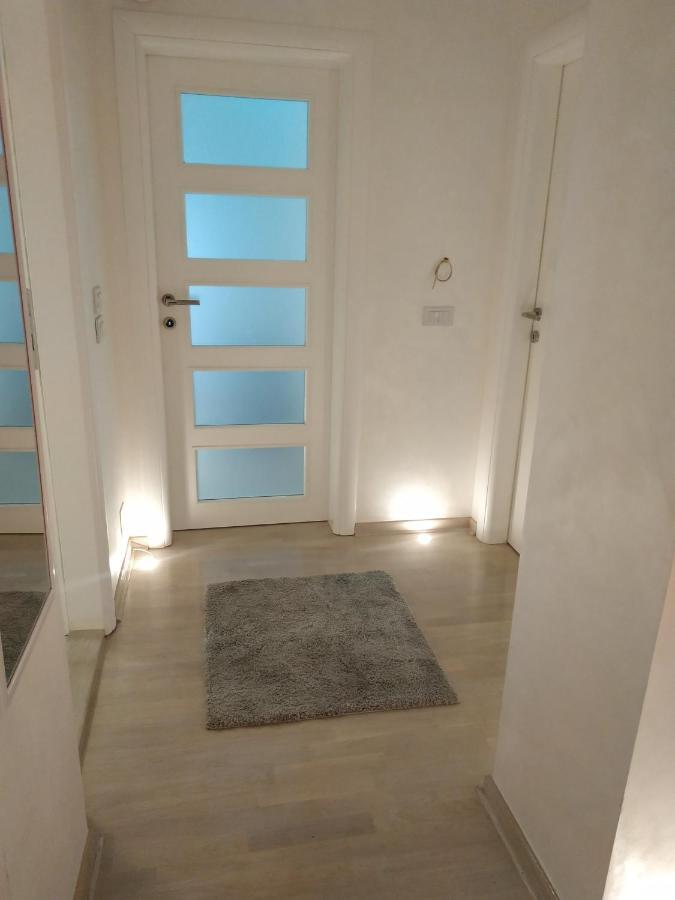 Savski Lux Beograd Bagian luar foto